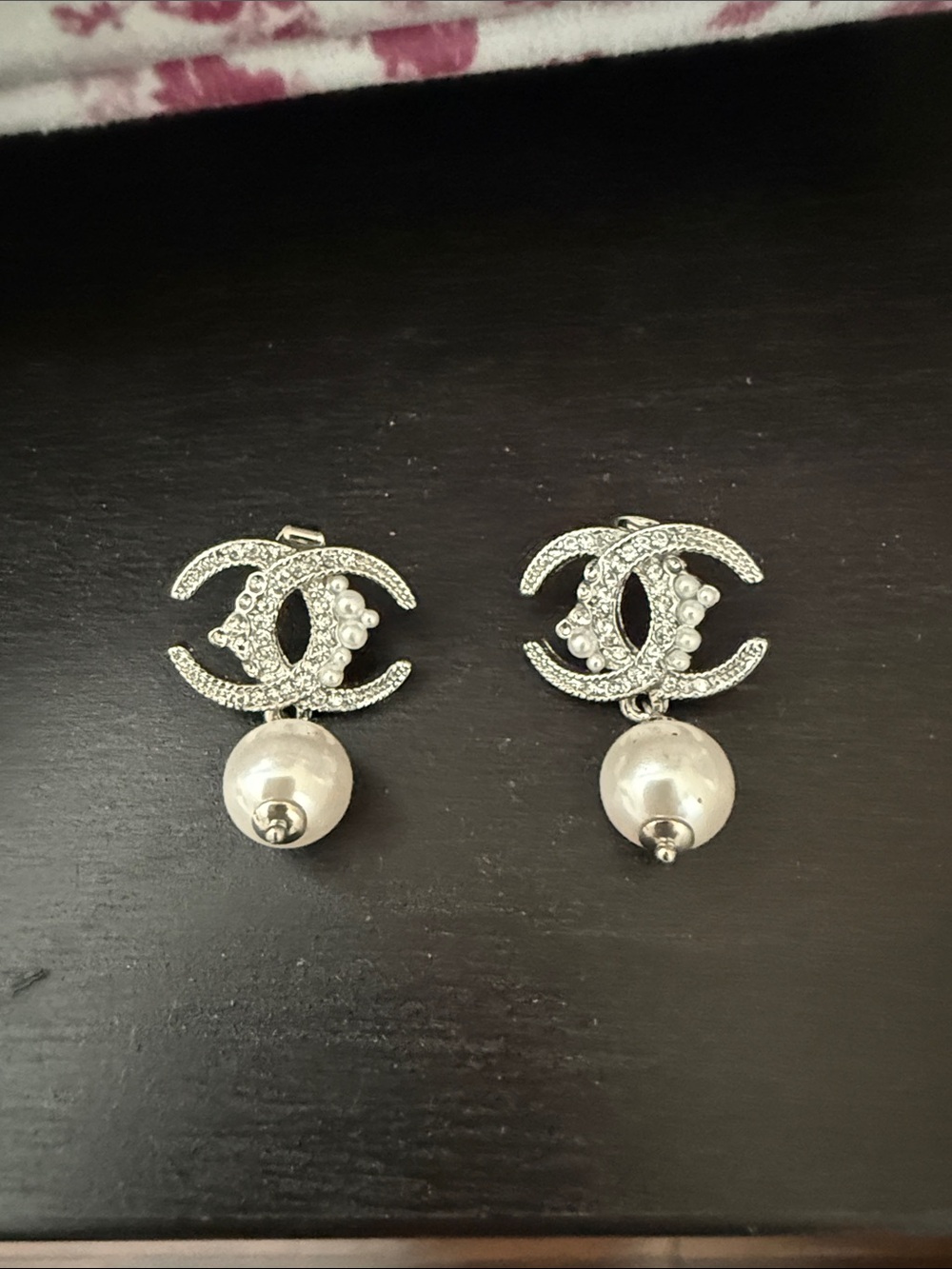 Silver-Tone Pearl drop  Earrings
